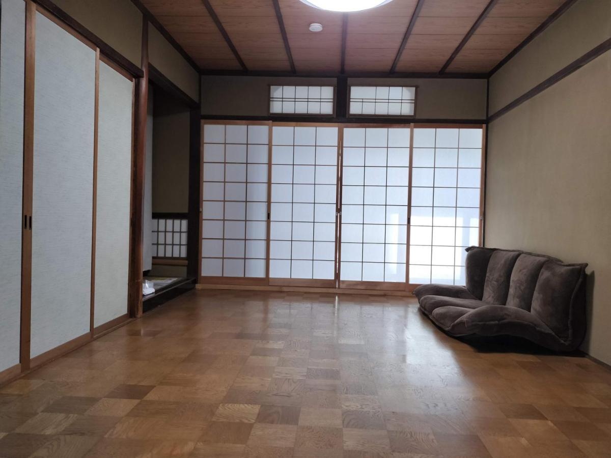 Retro Villa Fooga 昭和町屋貸切 風雅 Kinugasa Екстериор снимка