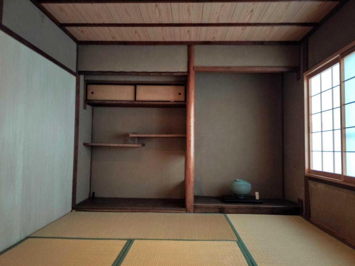 Retro Villa Fooga 昭和町屋貸切 風雅 Kinugasa Екстериор снимка
